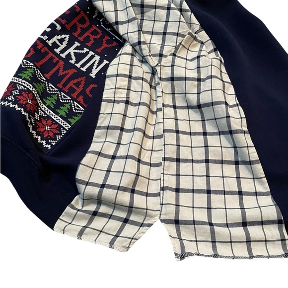 Unique One of a Kind Flannel Sleeve Holiday Christmas Sweatshirt Size L XL - Picture 4 of 6